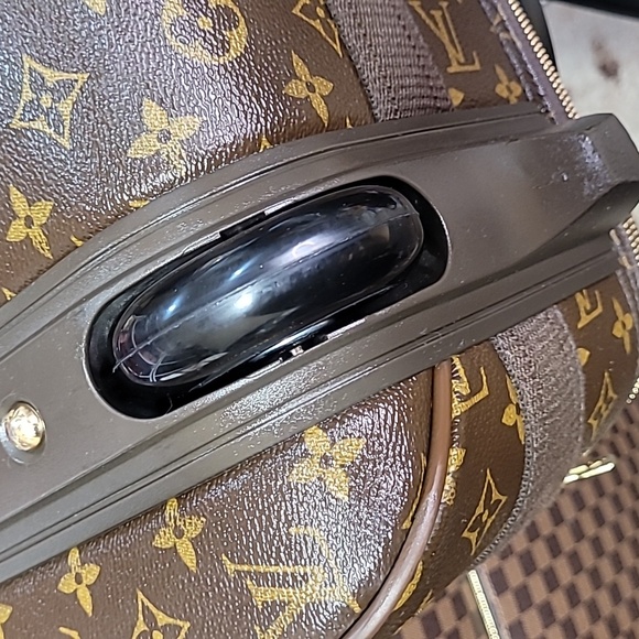 Louis Vuitton Pegase 50 Monogram Suitcase - Picture 9 of 15
